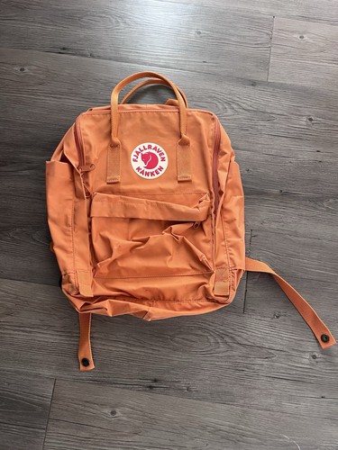 Fjallraven kånken backpack - fjallraven,