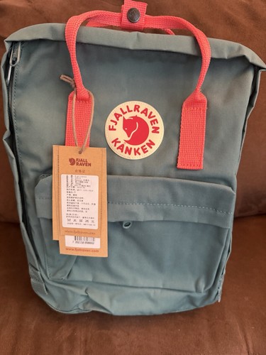 Nwt fjällräven kånken - nwt,